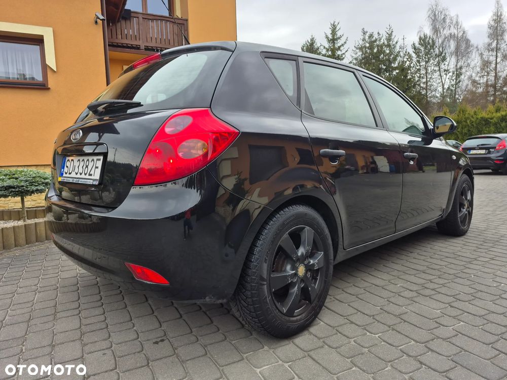 Kia Ceed 1.4 Comfort - 3