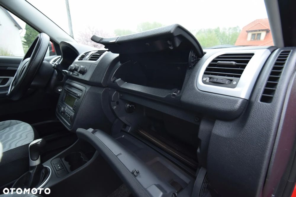 Skoda Fabia 1.2 HTP Ambiente - 22