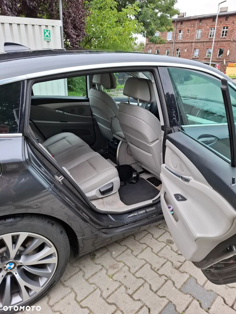 BMW 5GT 535i - 14