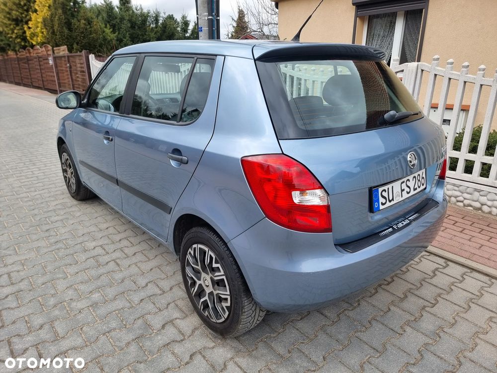 Skoda Fabia - 4