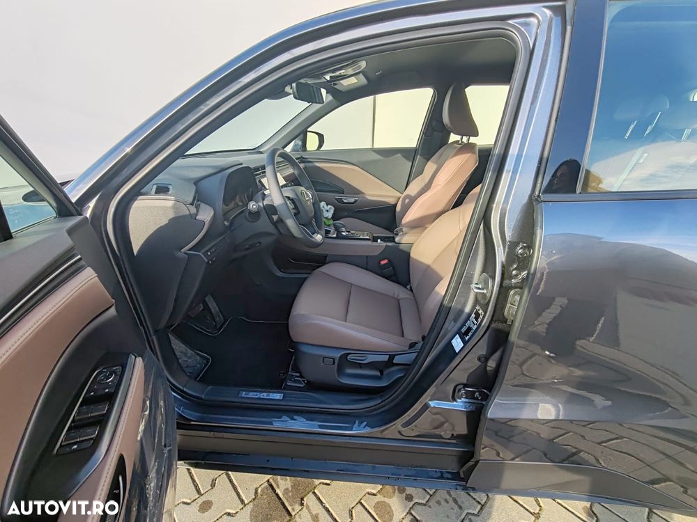 Lexus LBX 1.5 HEV 4x2 CVT Elegant - 14