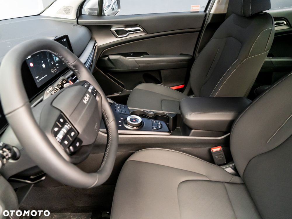 Kia Sportage 1.6 T-GDI HEV M 2WD - 23