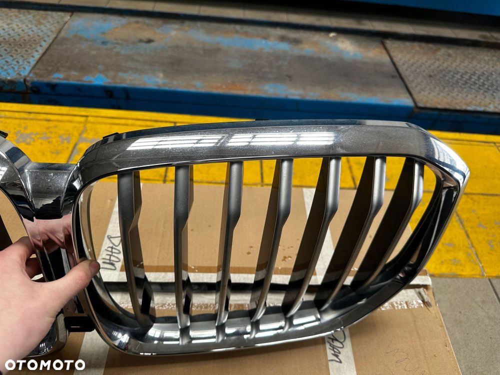 bmw x5 g05 lci lift kamera grill nerki chłodnicy 51135a67cc5 - 6