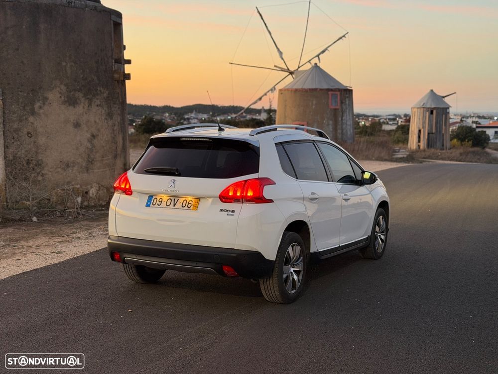 Peugeot 2008 1.6 e-HDi Allure 2-Tronic - 14