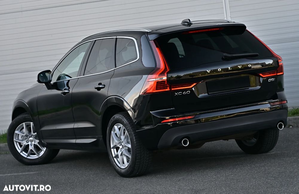 Volvo XC 60 D5 AWD Geartronic Momentum - 6