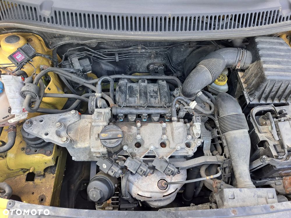 Volkswagen Fox 1.2 - 11