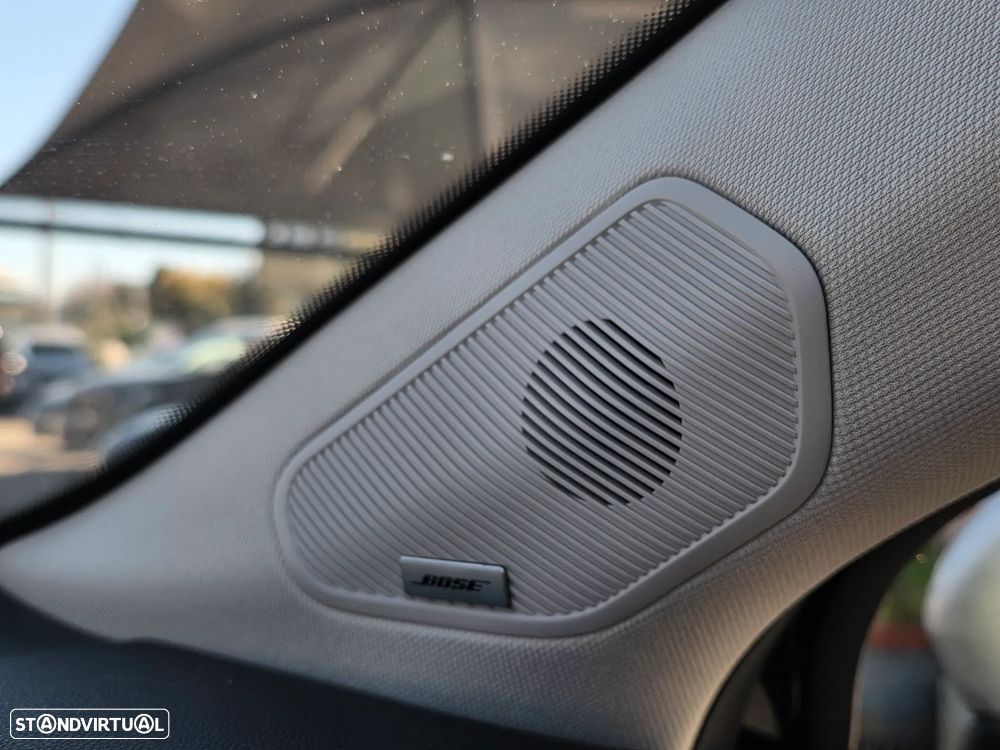 Renault Captur 1.5 dCi Initiale Paris EDC - 18