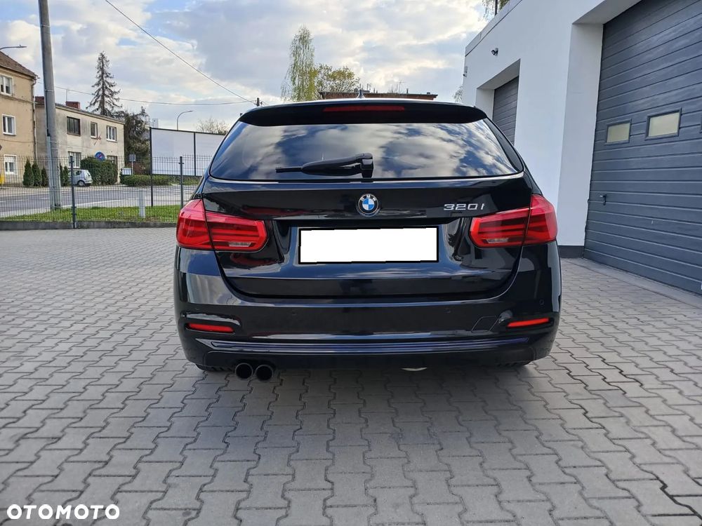 BMW Seria 3 320i GPF M Sport Shadow sport - 29