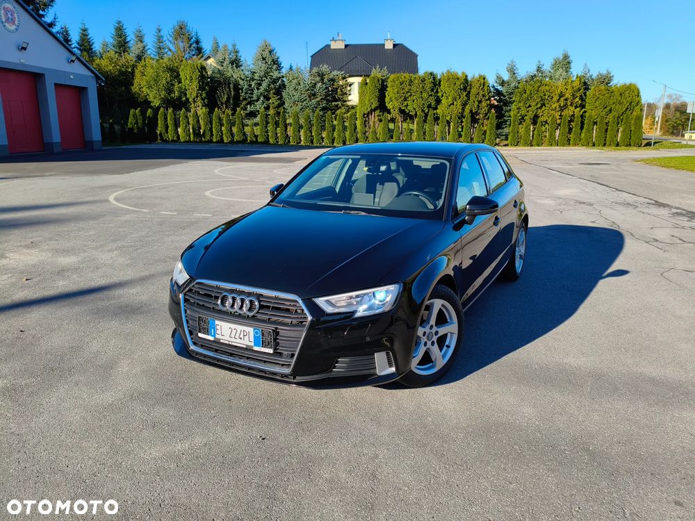 Audi A3 Sportback 1.6 TDI S tronic Attraction - 25
