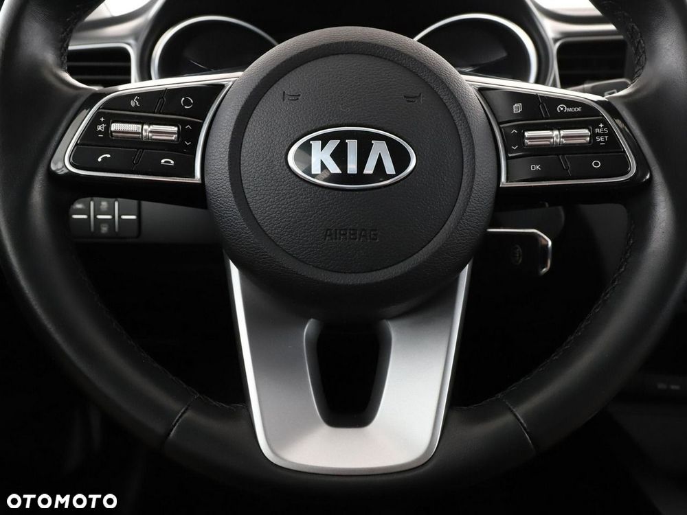 Kia XCeed 1.0 T-GDI M - 22