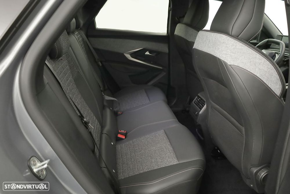 Peugeot 3008 1.2 Hybrid Allure e-DCS6 - 21
