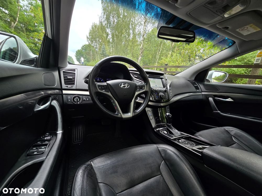 Hyundai i40 Kombi 1.7 CRDi DCT Premium - 35