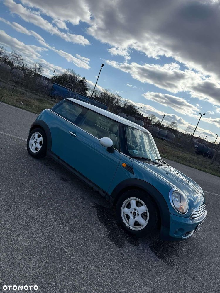 MINI Cooper - 1