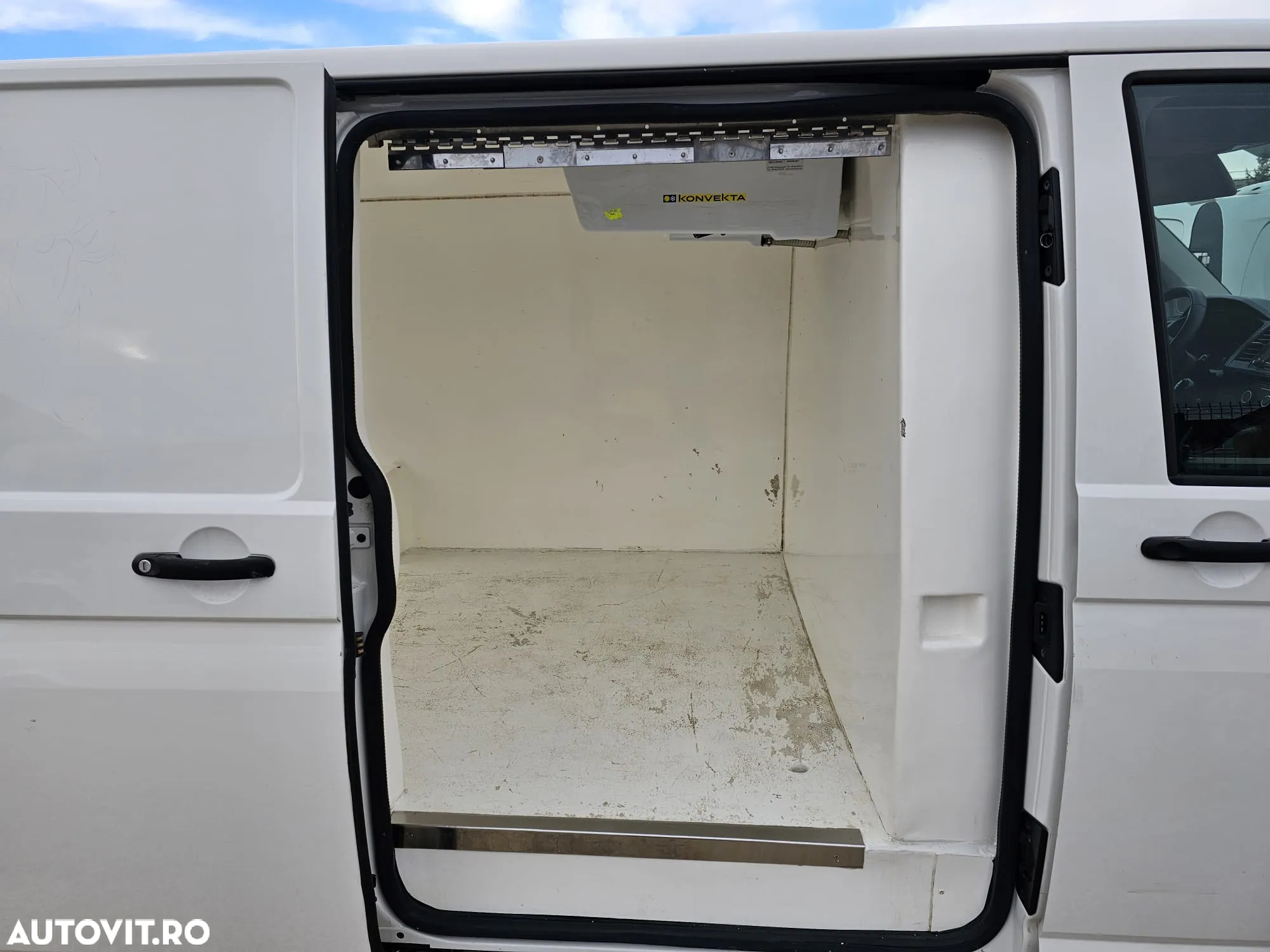 Volkswagen Transporter T6 - MAXI - FRIGORIFIC - 8