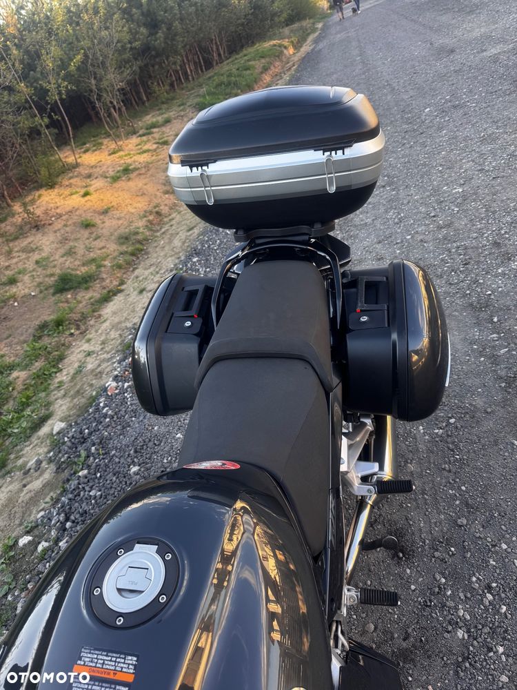 Yamaha FJR - 7
