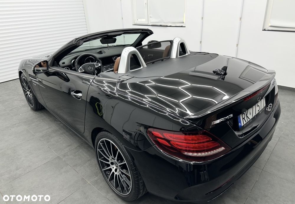 Mercedes-Benz SLC AMG 43 9G-TRONIC - 13