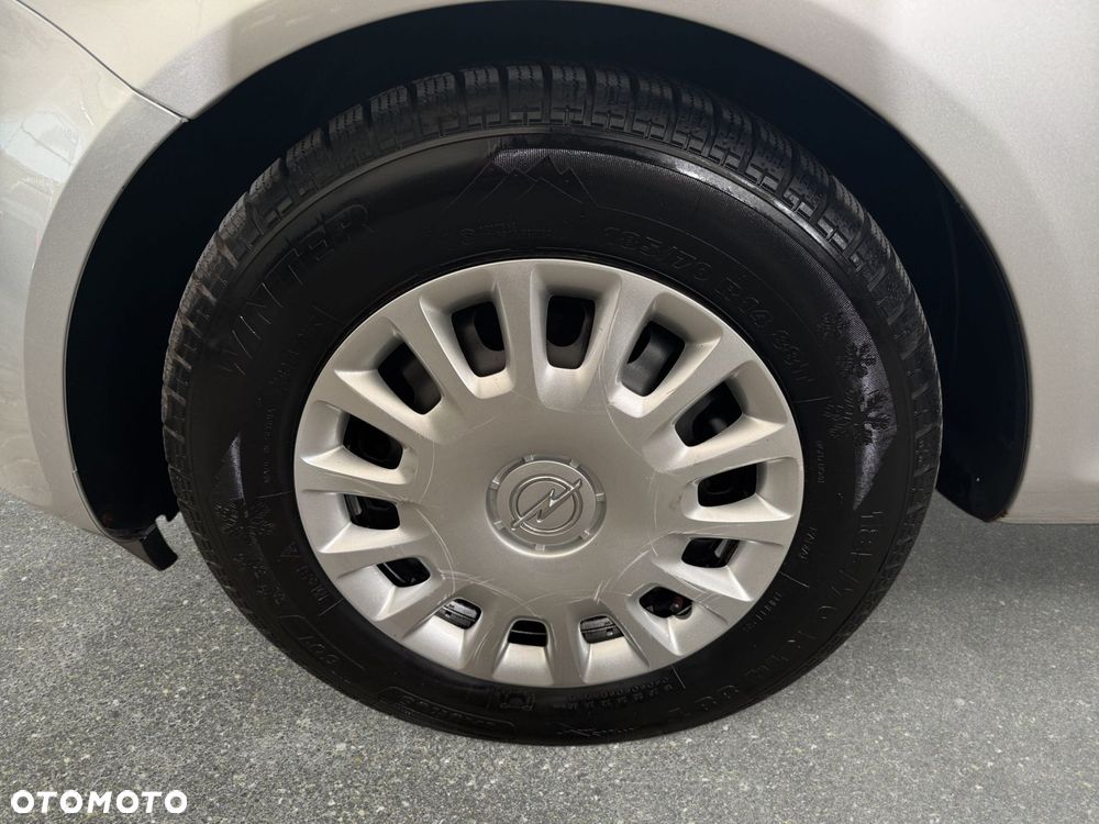 Opel Corsa - 10