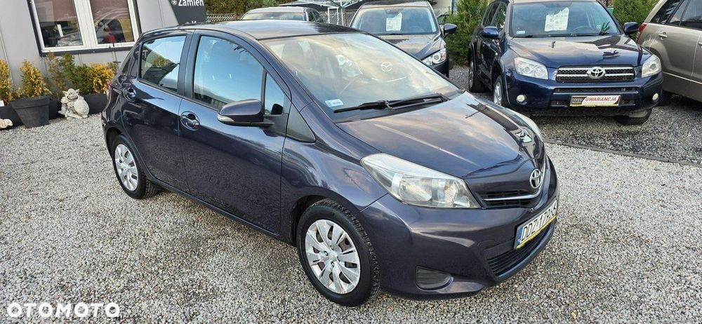 Toyota Yaris - 16