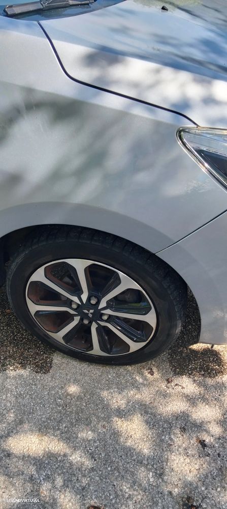 Mitsubishi Space Star 1.2 Intense Connect Edition - 11