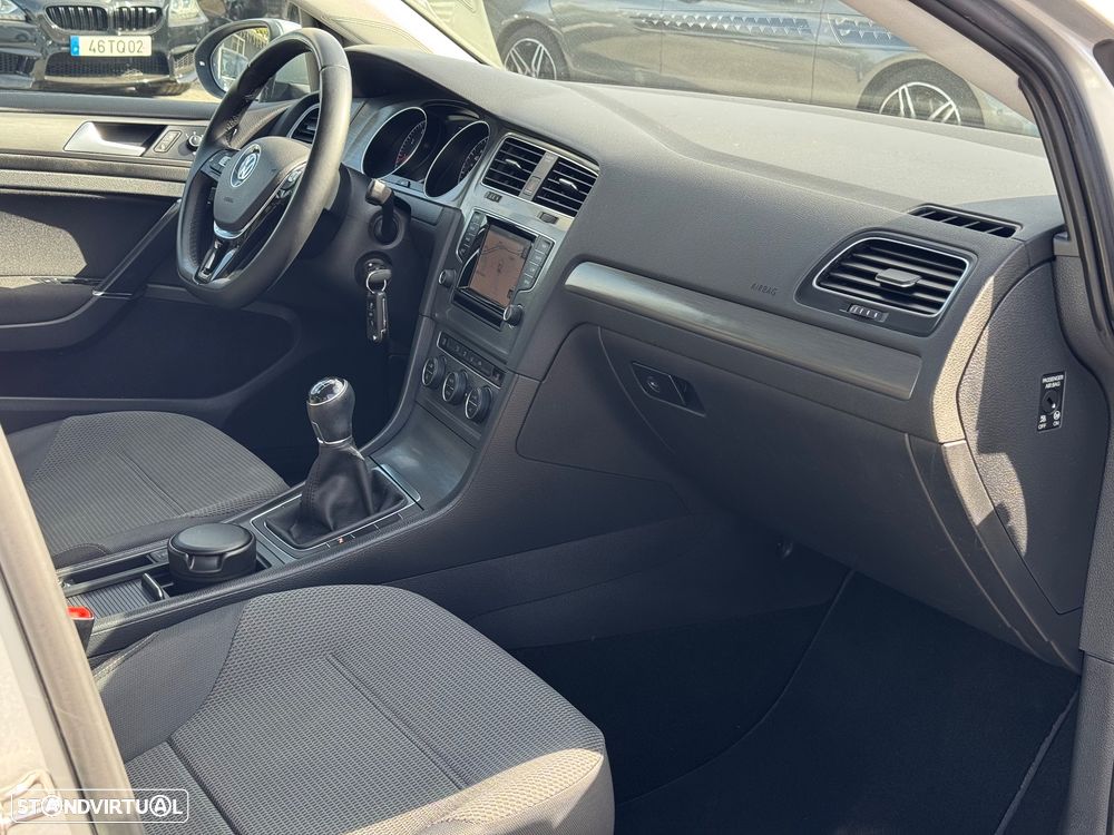 VW Golf Variant 1.2 TSi Confortline - 19