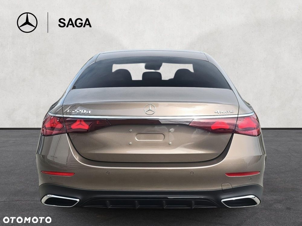 Mercedes-Benz Klasa E - 6