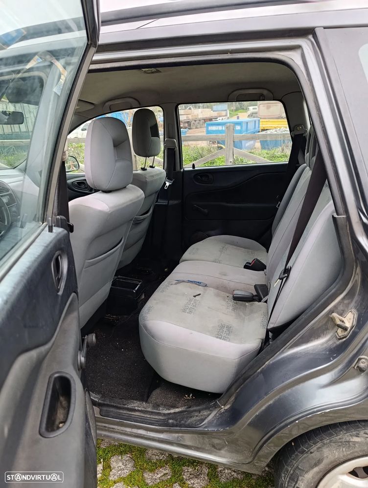 Mitsubishi Space Star - 6