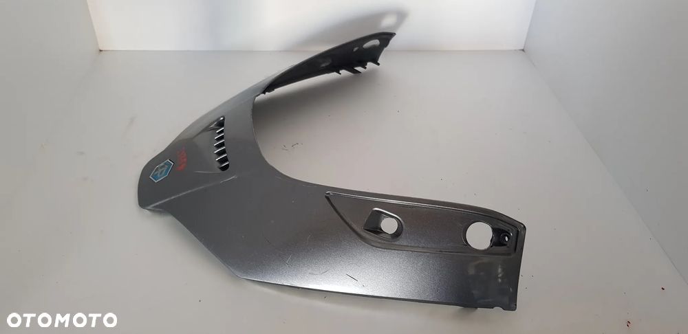 Piaggio X8 XEVO 125 Nosek - 3