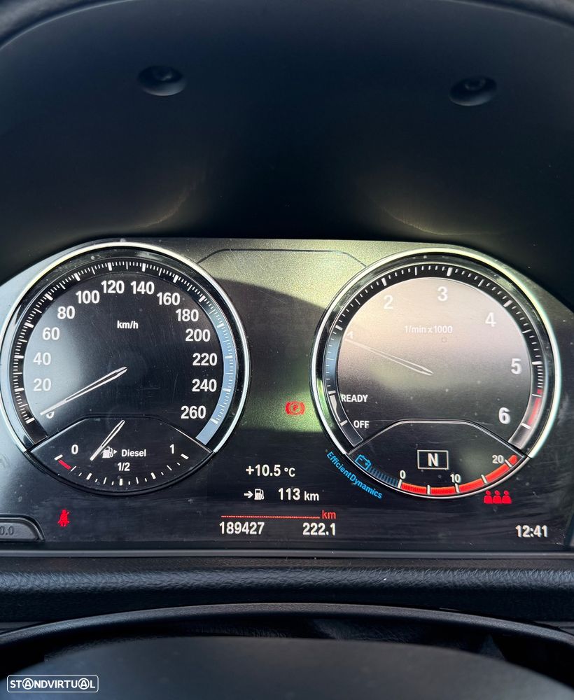 BMW 216 Active Tourer d Luxury Line - 14