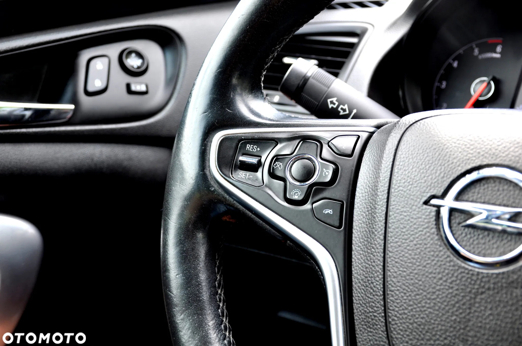 Opel Insignia 2.0 CDTI Exclusive S&S - 28