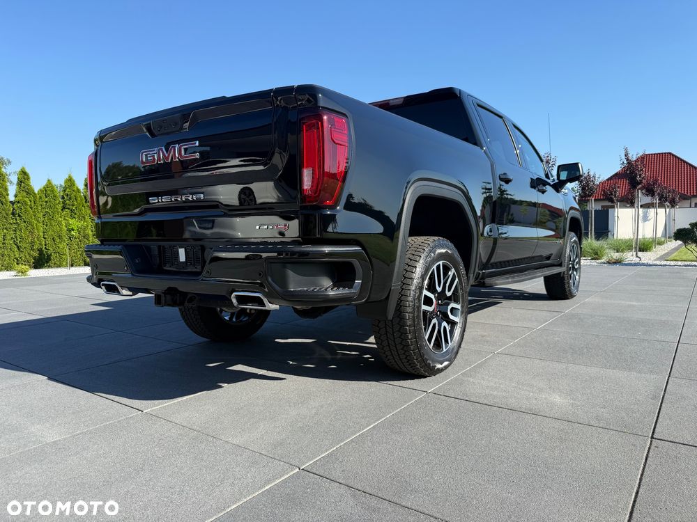 GMC Sierra - 19