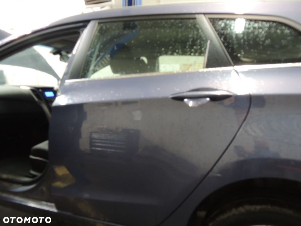 Szyba boczna lewy prawy tył Hyundai I30 II kombi - 1
