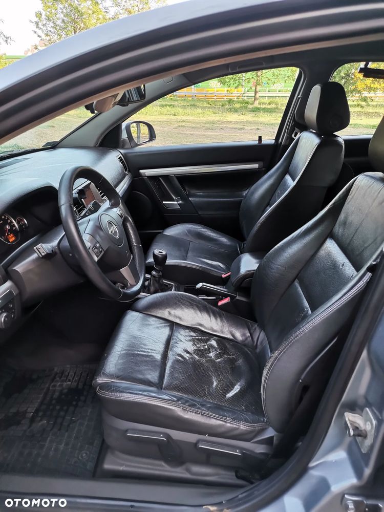 Opel Vectra 1.9 CDTI DPF - 10