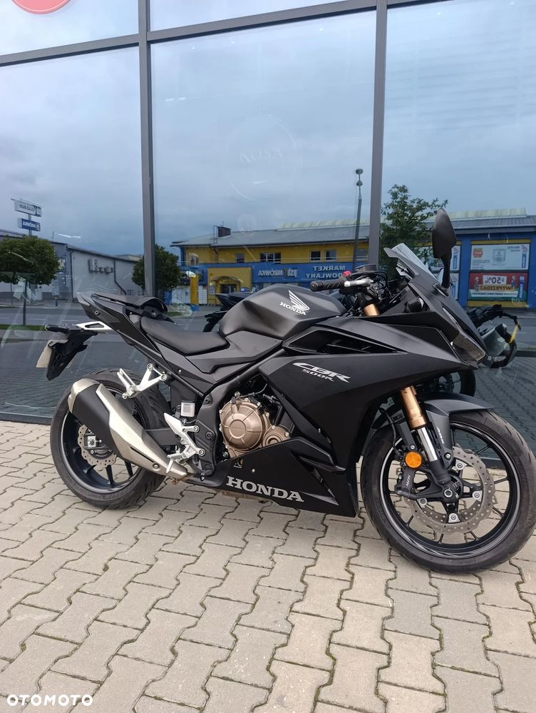 Honda CBR - 1