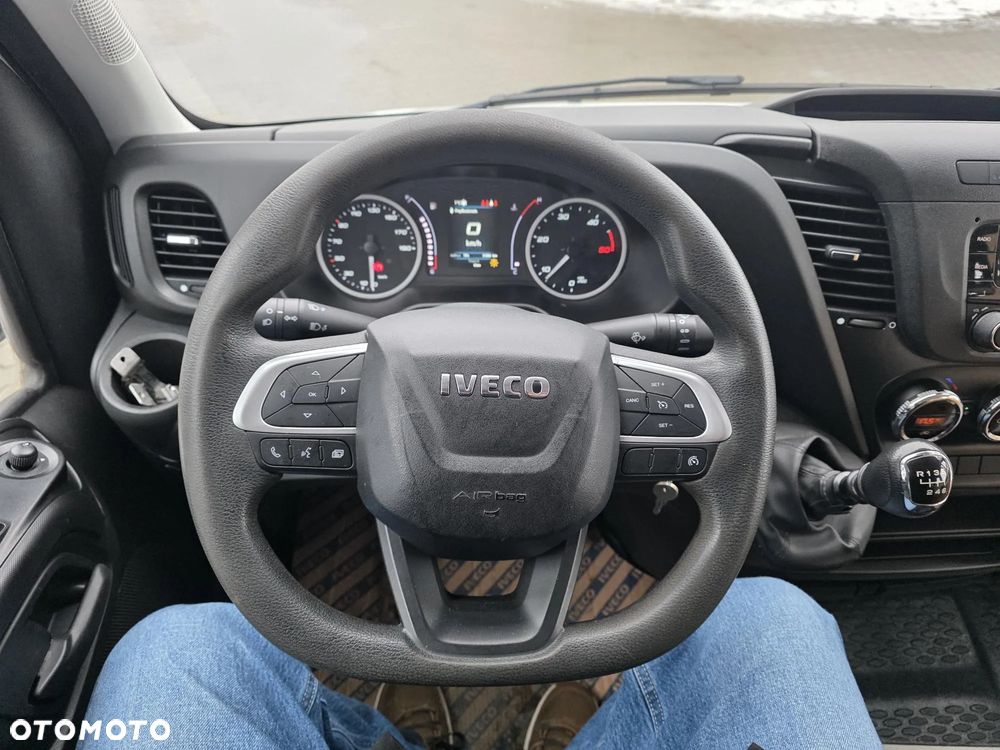 Iveco 35C14 Wywrotka Doka Brygadówka Wzmocniona Skrzynka Narzędziowa - 13