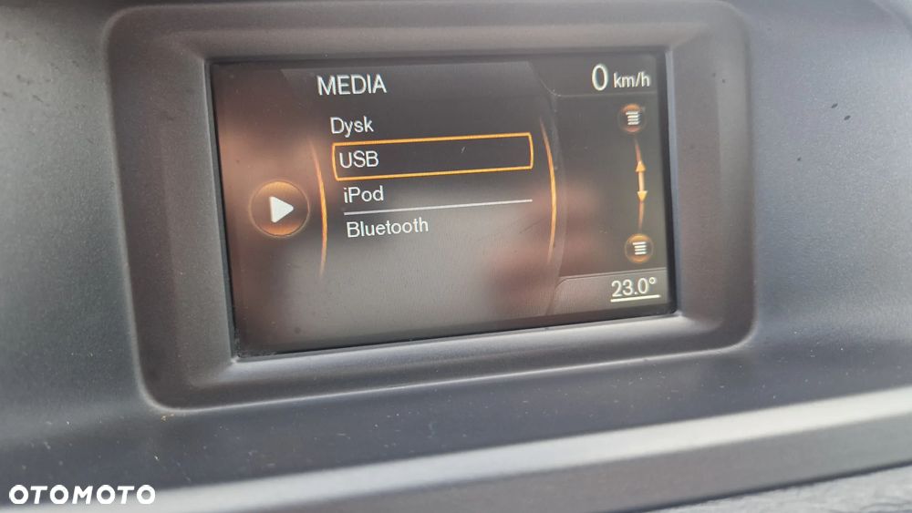 Volvo V40 D3 Geartronic Summum - 11