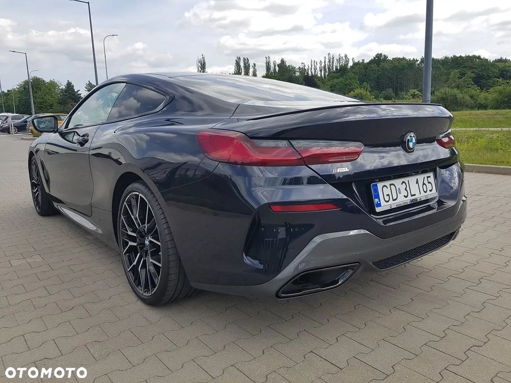 BMW Seria 8 - 24