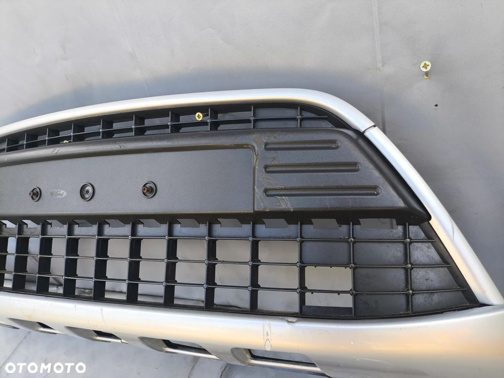 FORD KUGA MK1 KRATKA DÓŁ SPOILER DOKŁADKA ZDERZAKA GRILL 8V41-R7081-A 8V41-17F771-ABW 8V4117C749A - 8