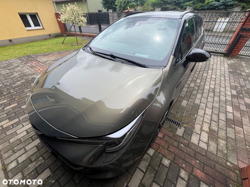 Toyota Corolla - 4