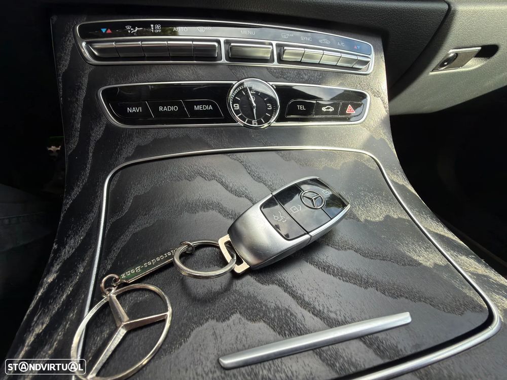 Mercedes-Benz E 53 AMG 4-Matic+ - 30