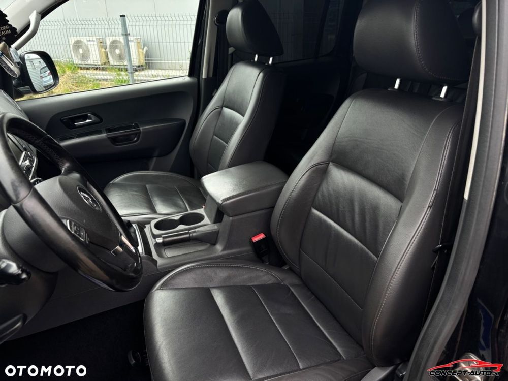 Volkswagen Amarok - 20