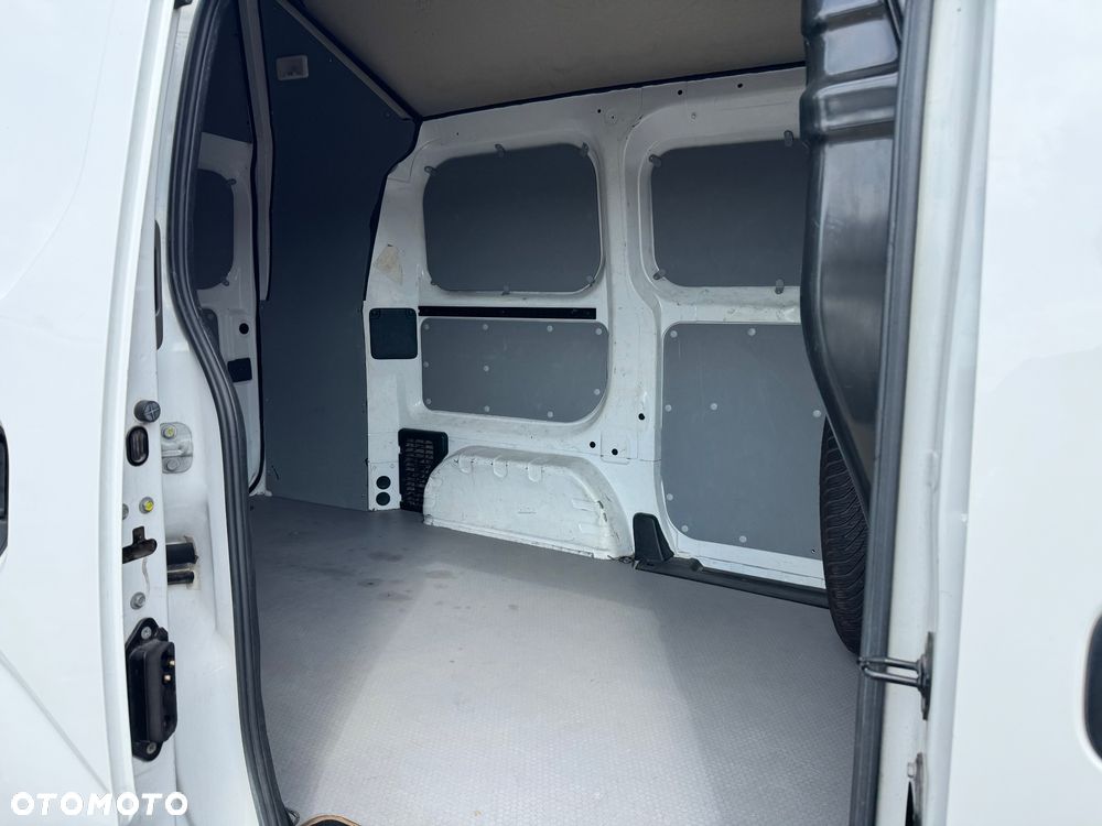 Nissan NV200 - 6