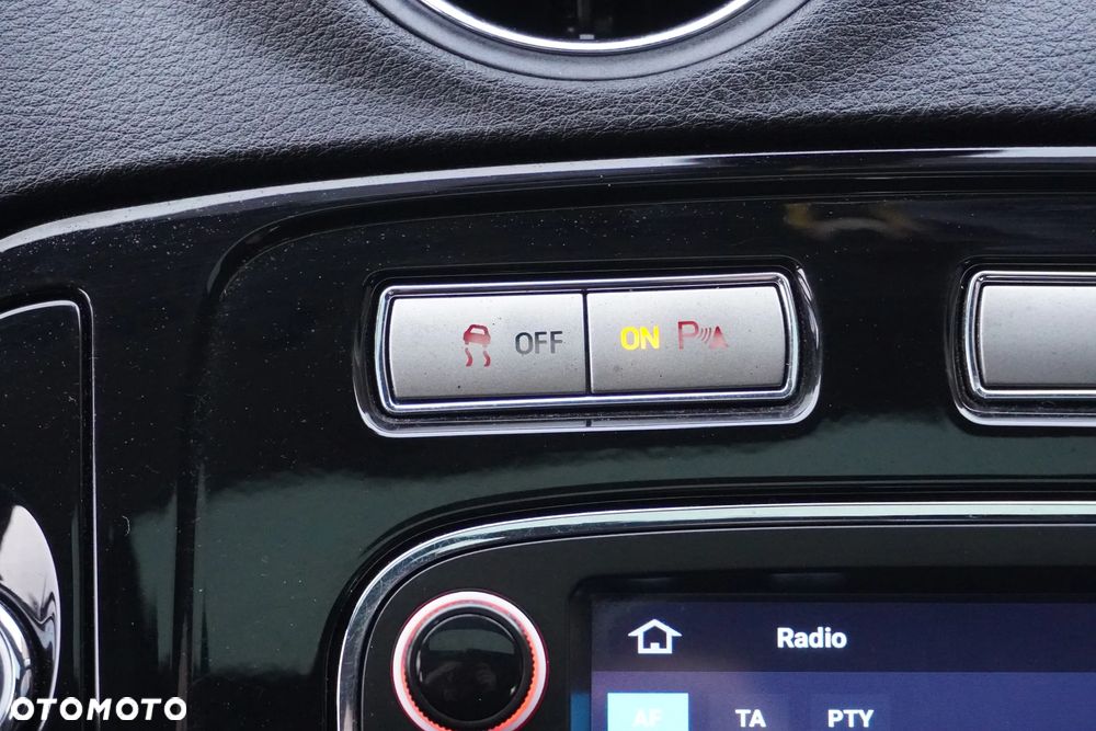 Ford Mondeo 2.5 Black Magic - 25