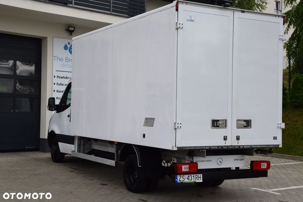 Mercedes-Benz Sprinter 519 CDI  Kontener Na bliźniaku , Automatyczna skrzynia 190 KM, Salon PL   Na gwarancji - 14