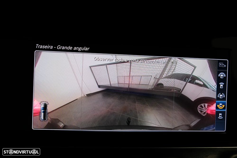 Mercedes-Benz E 220 d 4-Matic All Terrain Avantgarde - 20