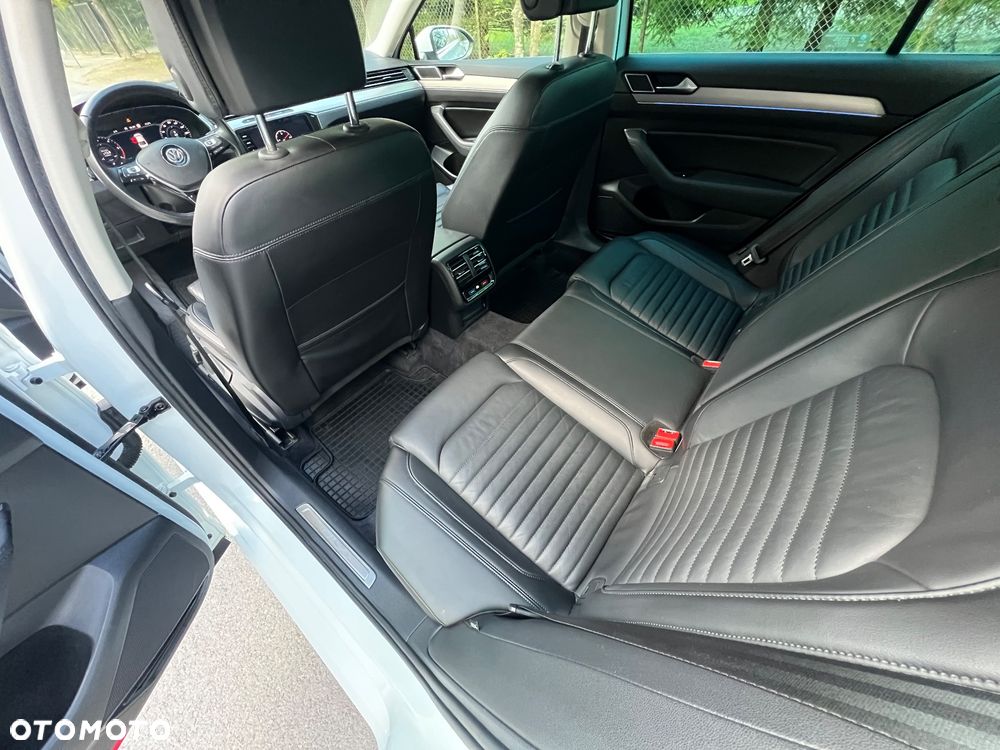 Volkswagen Passat 2.0 TDI BMT Highline DSG - 9