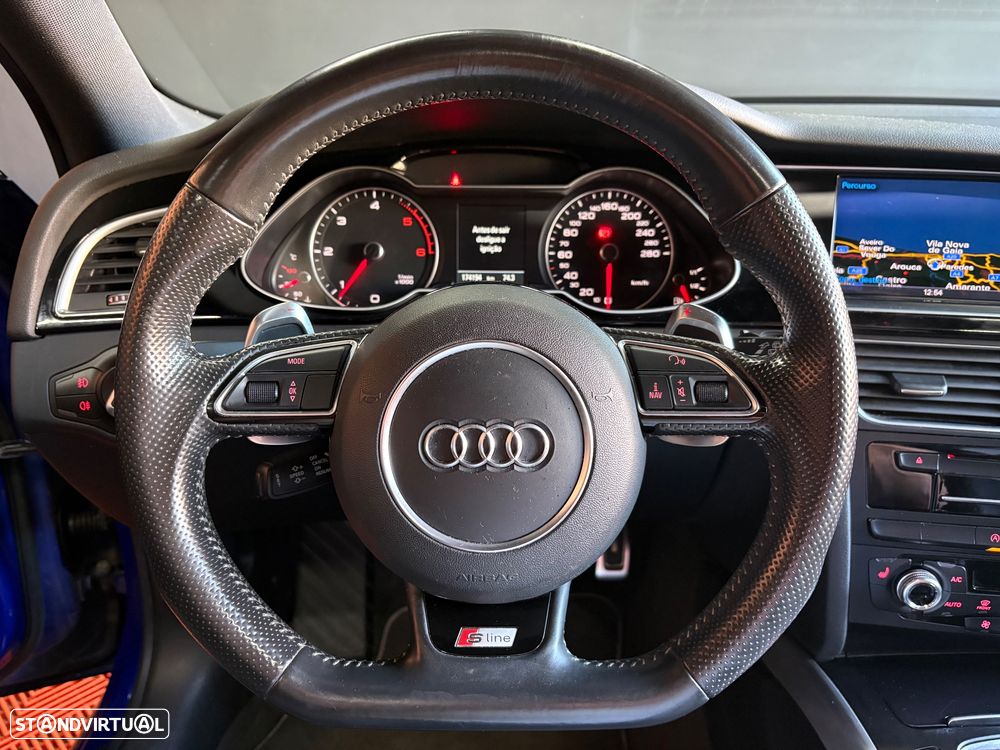 Audi A4 Avant 2.0 TDI DPF clean quattro S tronic S line Sport Pack - 11