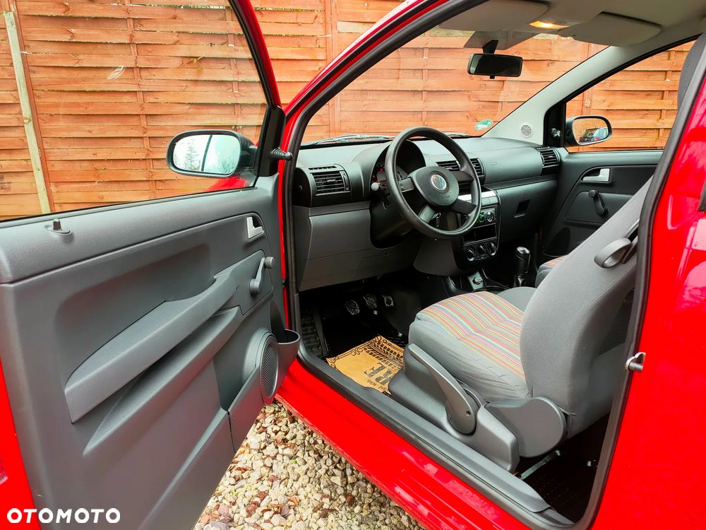 Volkswagen Fox 1.2 Fresh - 17