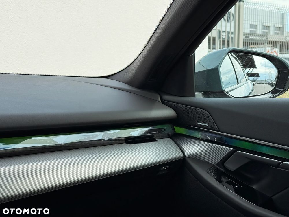 BMW Seria 5 520i M Sport sport - 19