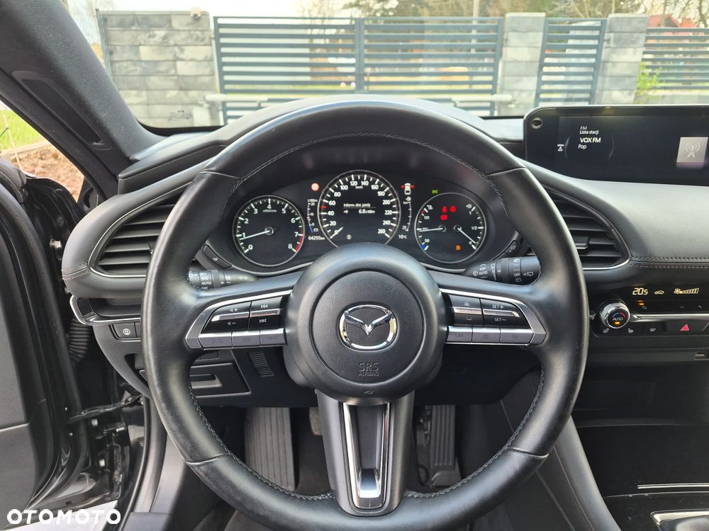 Mazda 3 SKYACTIV-G 2.0 M-Hybrid SELECTION - 17