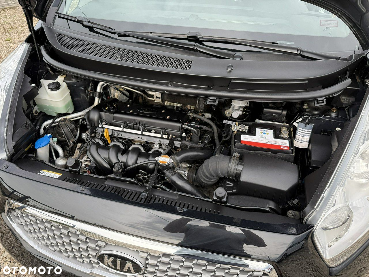 Kia Venga - 9